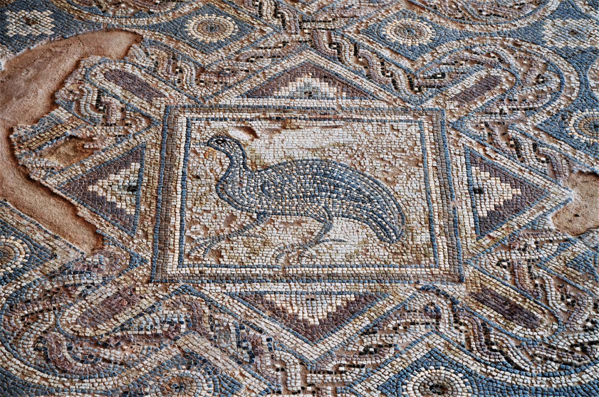 Mozaïekfragment, vogelfiguur.