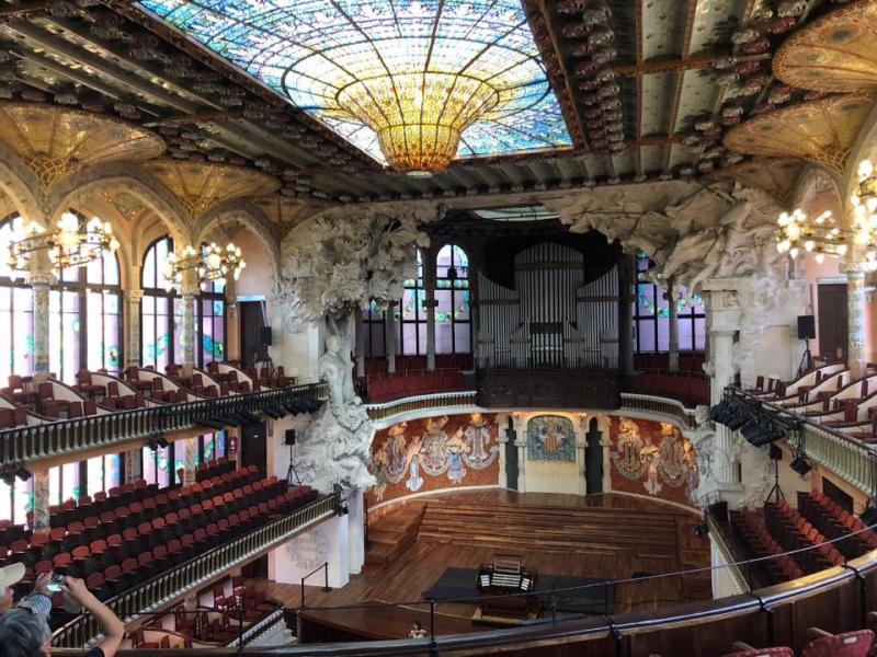 concertzaal in Palau de la Musica